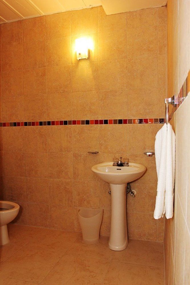 Two Turtles Inn Джорджтаун Екстериор снимка